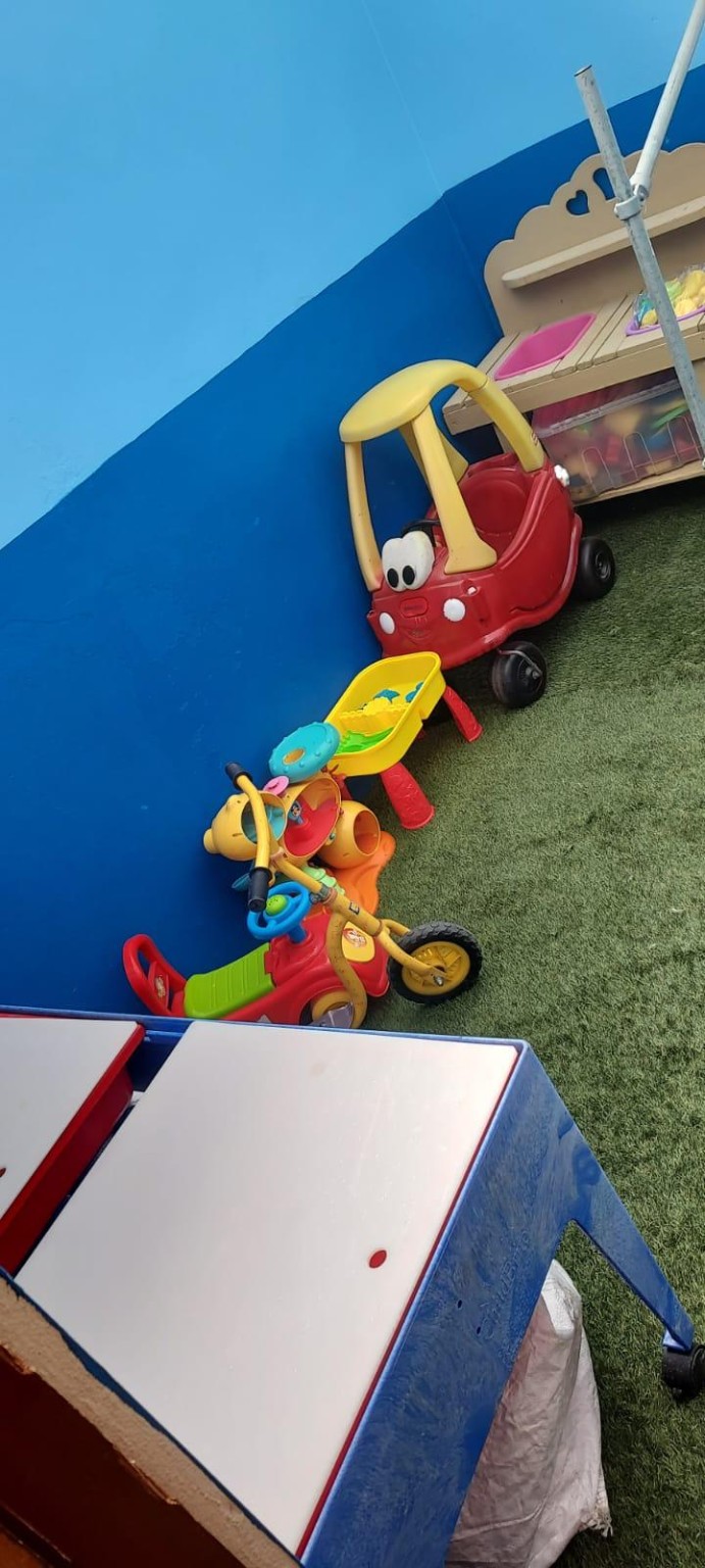 Outdoor play area at Kinder Kidz